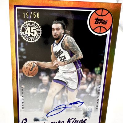 Devin Carter 2024-25 Topps Flagship - AUTO 45th Anniversary GOLD 19/50 #80B2-DC Sacramento Kings