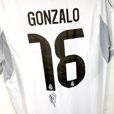 Gonzalo Garcia Tricou original Real Madrid nr 16 cu autograf (semnat personal)+ Certificat de autenticitate + Dovada Foto