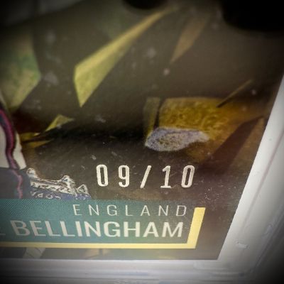 Jude Bellingham 2021-22 Panini Score Premier League - BREAKTHROUGH GOLD LAVA 9/10 #20 England