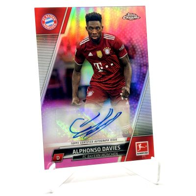 Alphonso Davies 2021-22 Topps Chrome Bundesliga AUTO  PINK 10/75 #BCA-AD Bayern Munchen