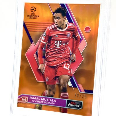 Jamal Musiala 2022-23 Topps Finest UCC - ORANGE 23/25 #82 PSA 9 Bayern Munchen