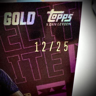 Robert Lewandowski 2022-23 Topps Gold UCC X Dan Leydon - ELITE PURPLE 12/25  FC Barcelona